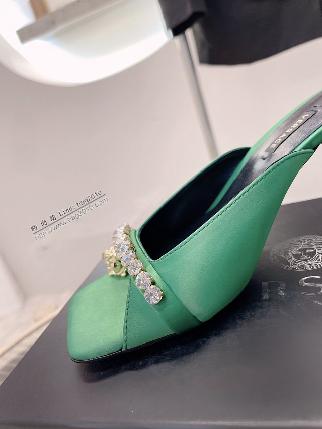 Versace專櫃2022新款女鞋 範思哲魚嘴方跟涼鞋 dx3548